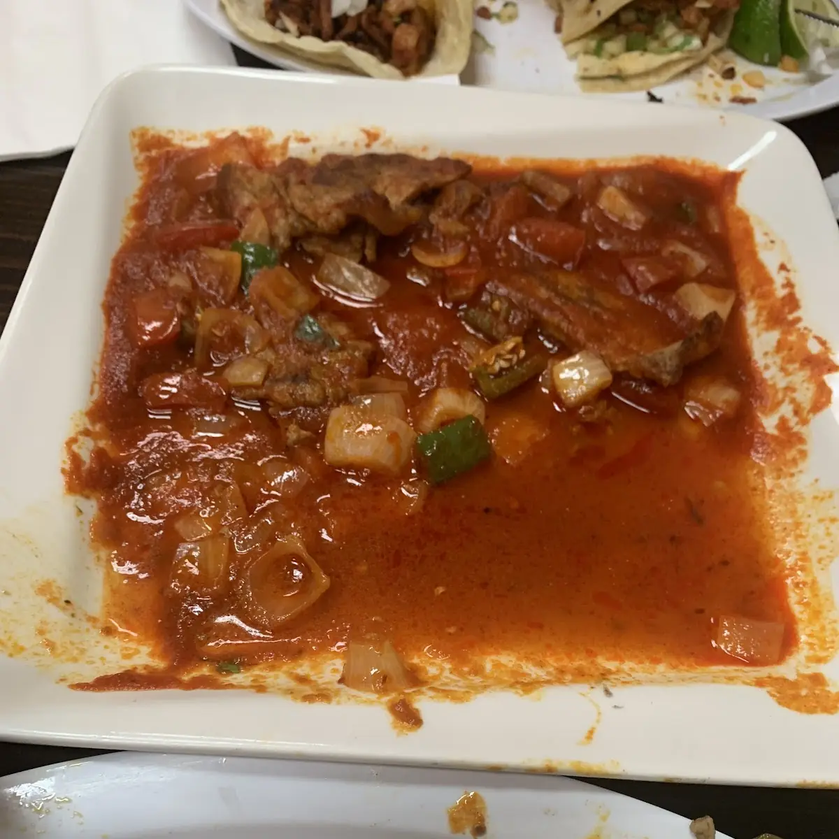 Salsa Verde o Roja / Green or Red Sauce