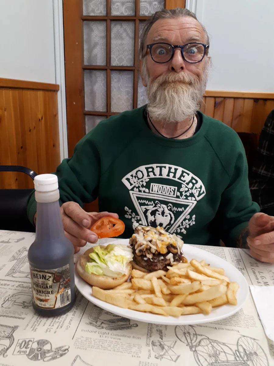 Country Crossroad Burger