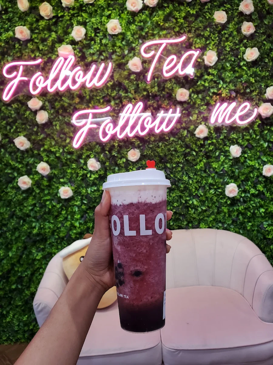 Mixed Berry Cheese Tea Large