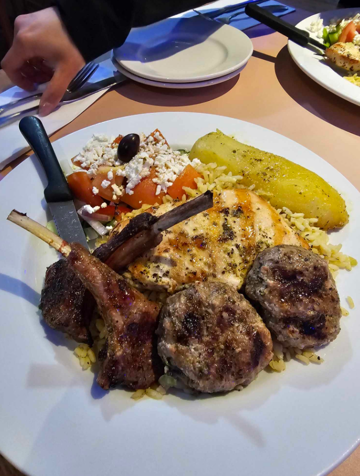 Highlights, Pyrgos Taverna