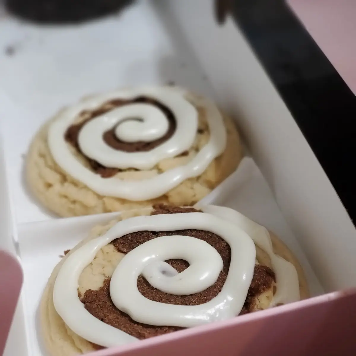 Cinnamon Roll Cookie