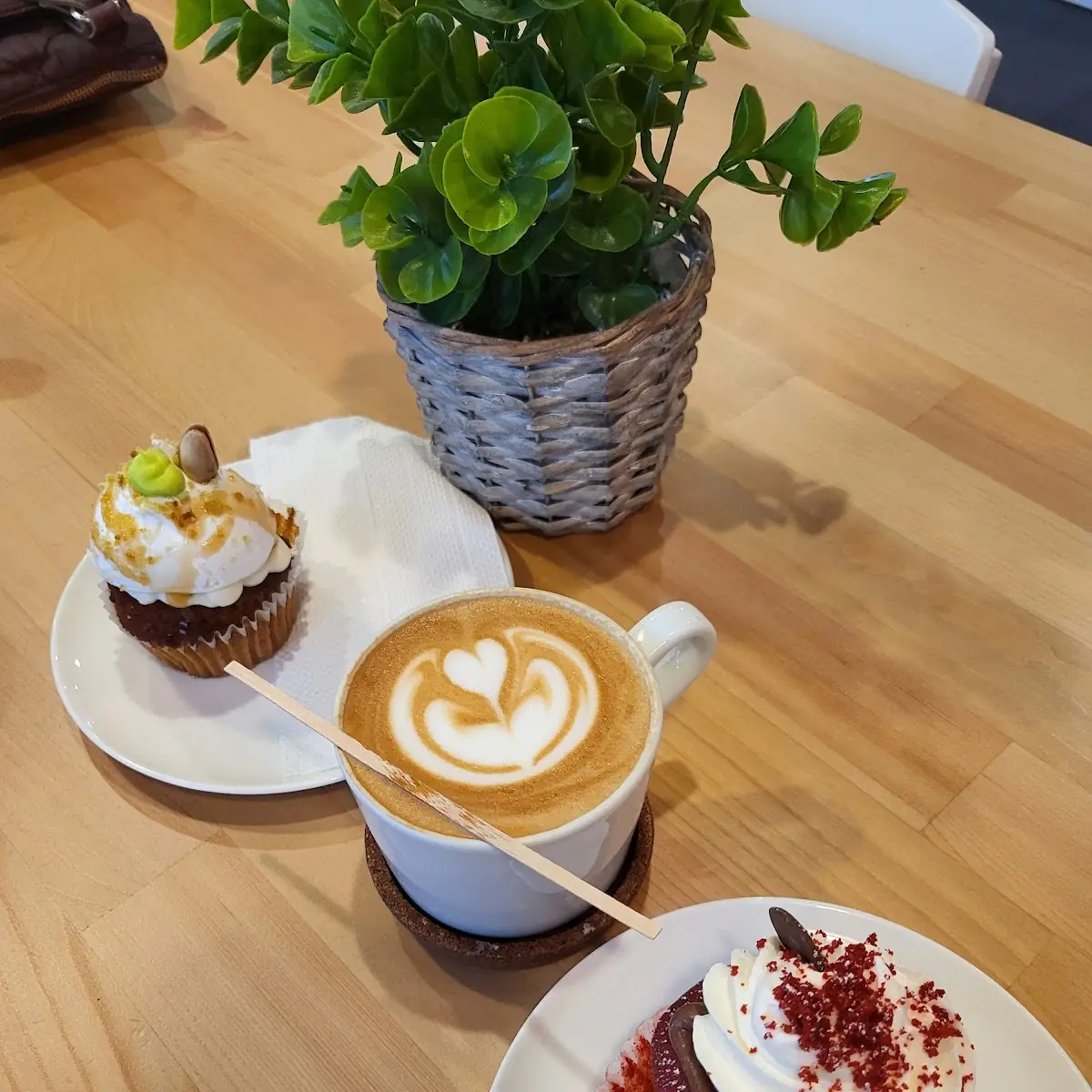 Red Velvet Cupcake Pistacio Cupcake