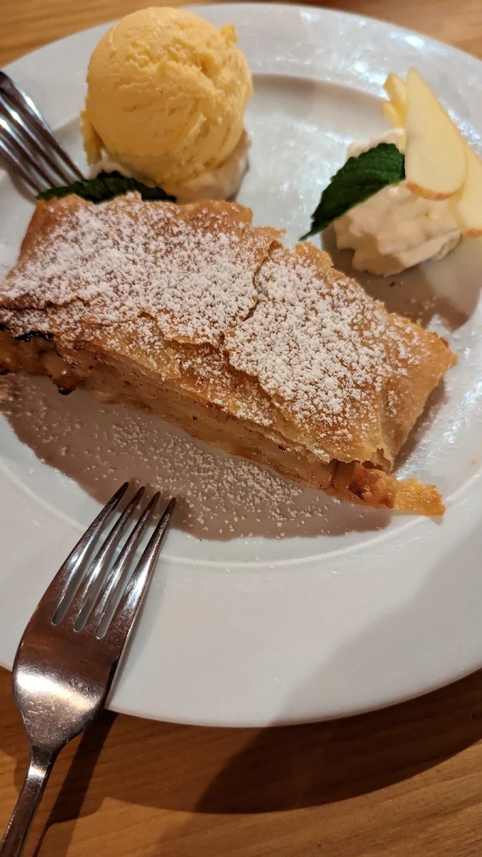 Apple Strudel