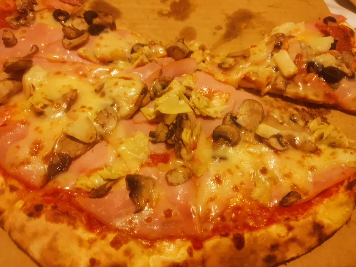 Cappricciosa Pizza