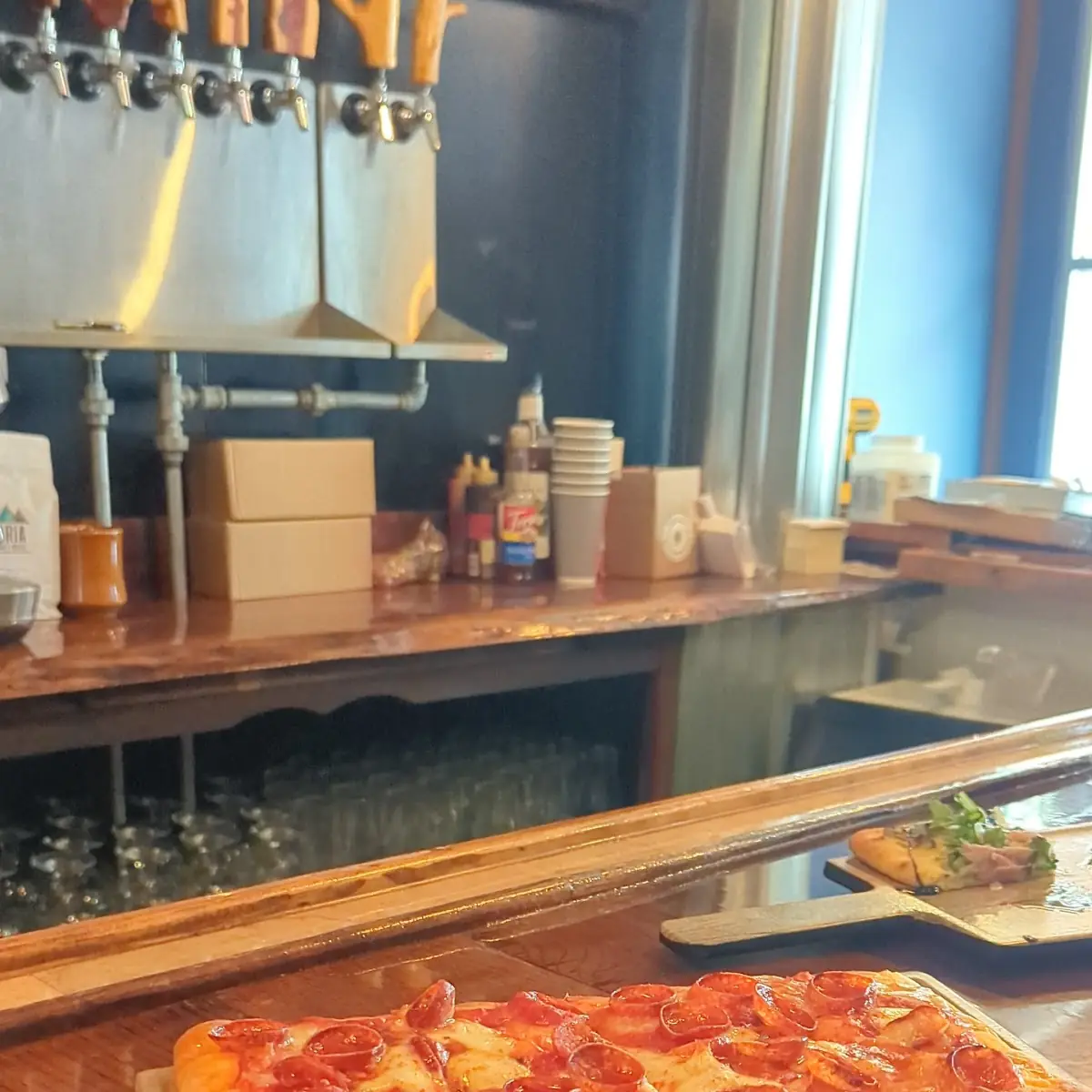 Beesting Pepperoni Pizza