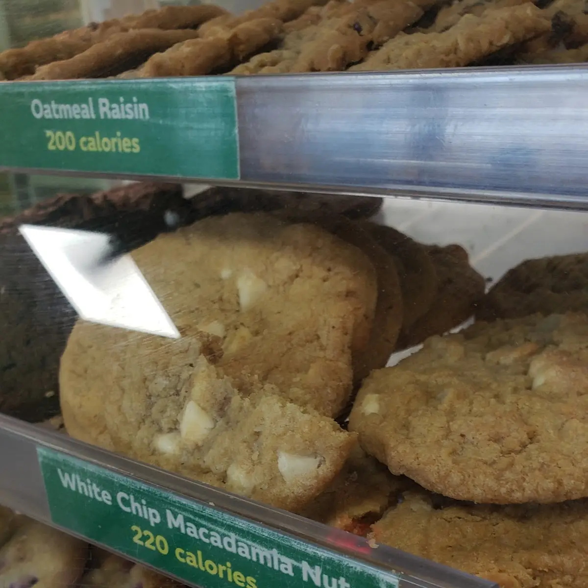 Macadamia Nut Cookies