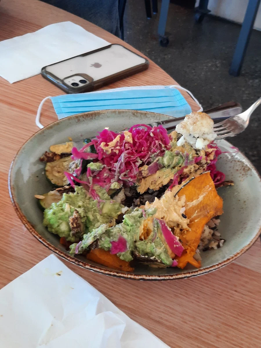 Vegan, Pavilion Cafe & Bar