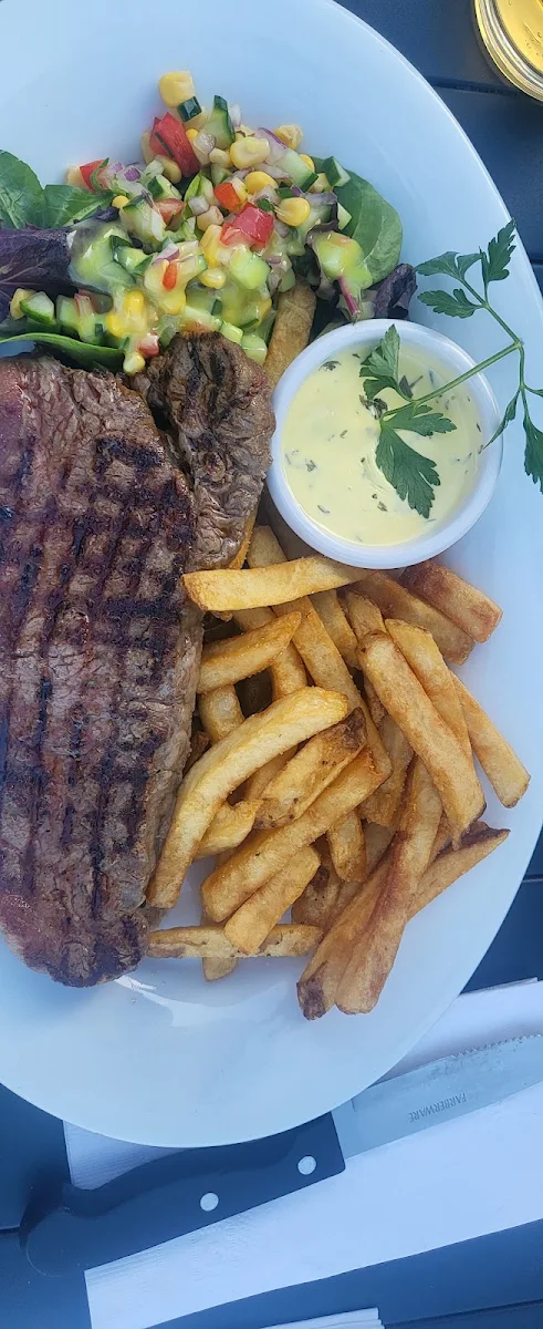 Steak Dinner, Shannon's Kitchen and Irish Pub