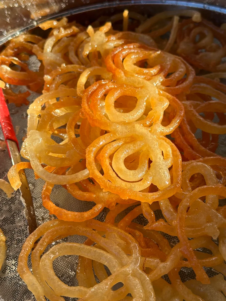 Jalebi Rabri, Shukrana Sweets and Restaurant