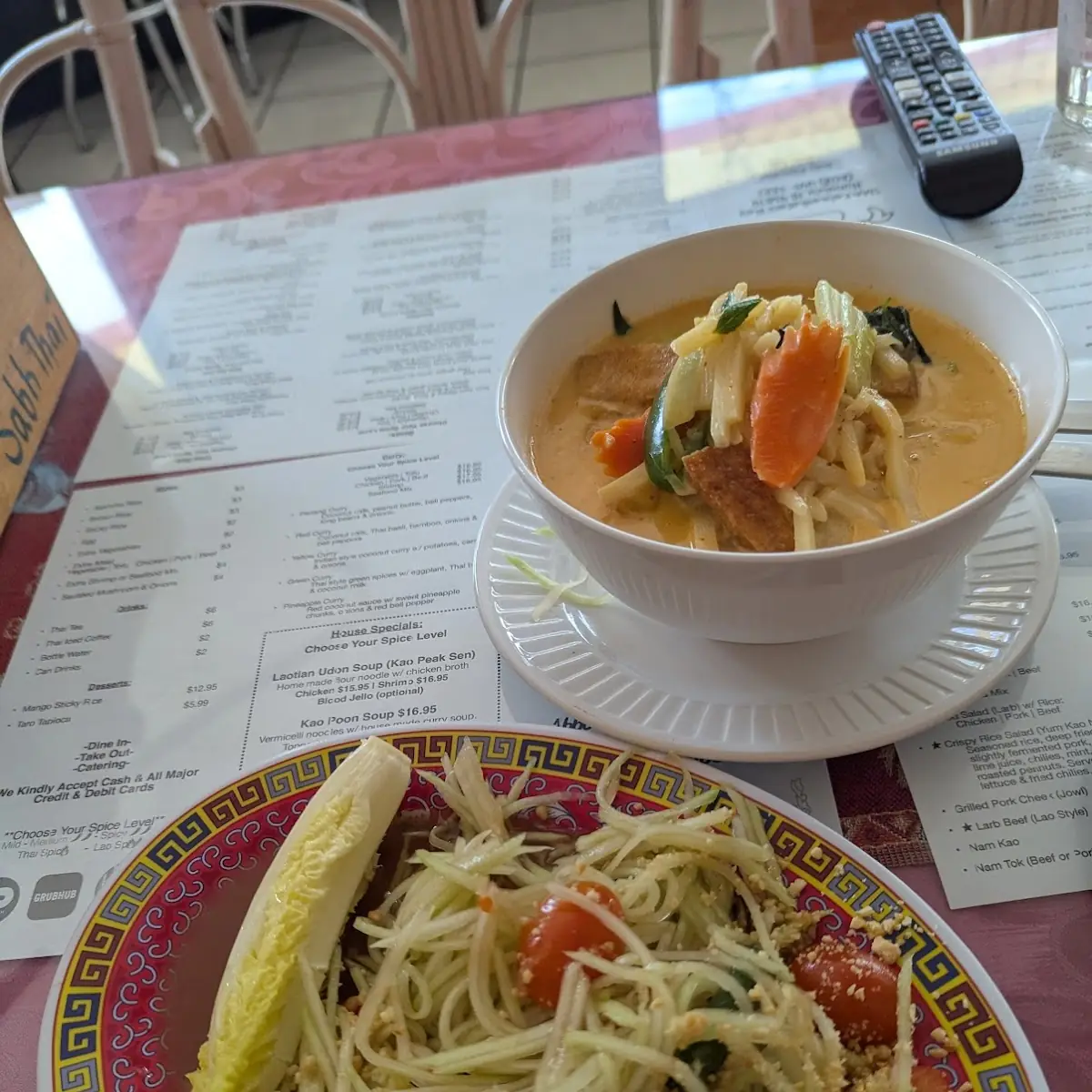 Gaeng Juud Long Rice Noodle Soup