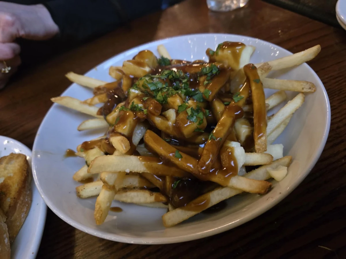 Poutine, Stallones Kitchen + Bar