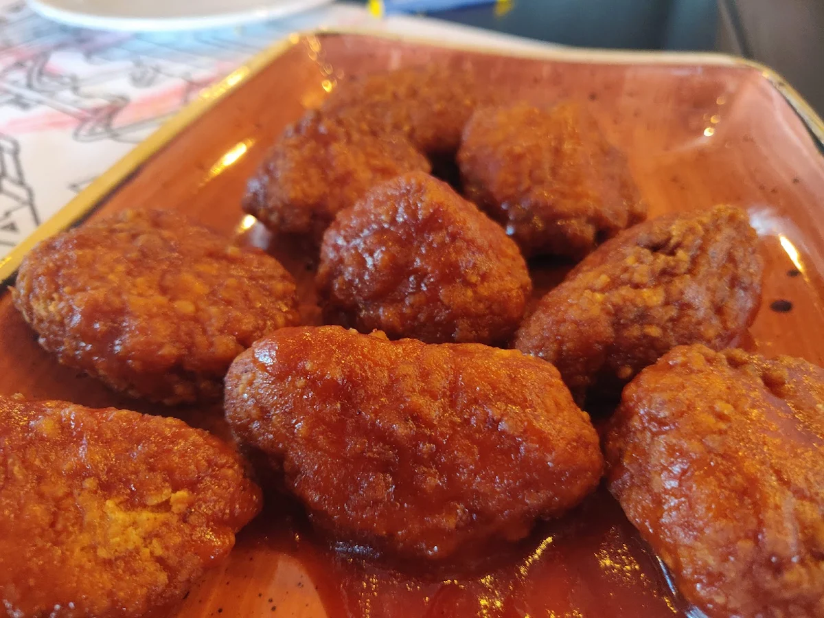 Boneless Chicken Bites, Gabriel Pizza