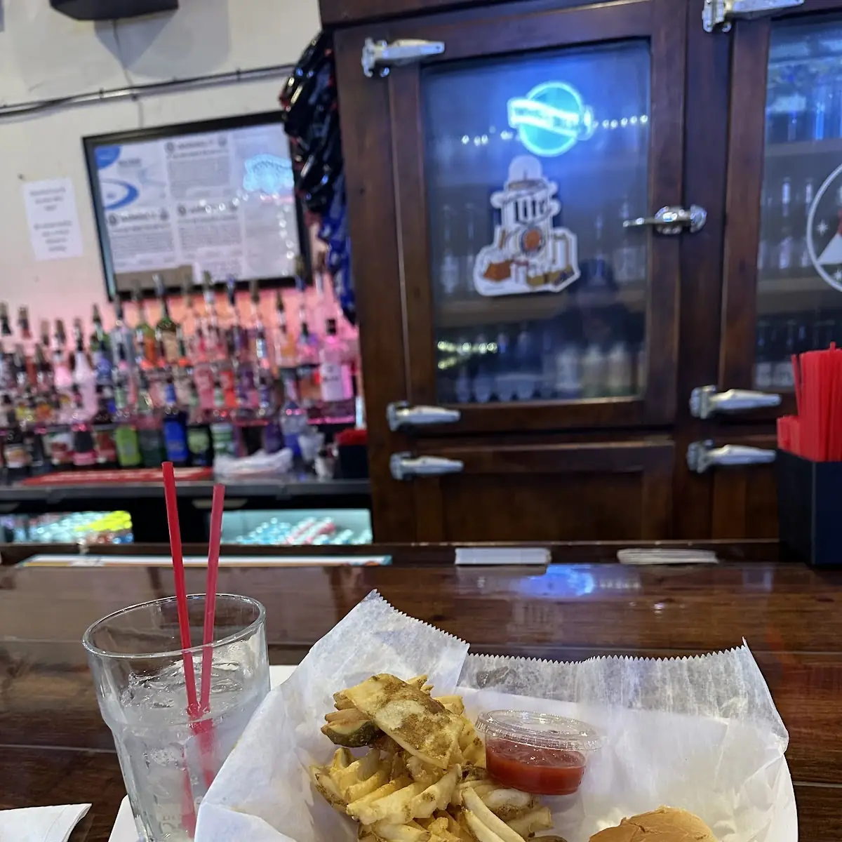 Bacon & Cheddar Pub Burger