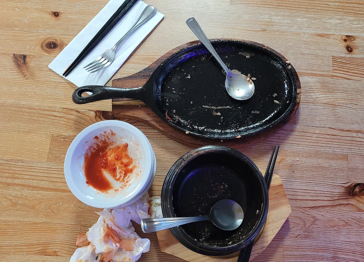 Highlights, 331 Atherley Diner