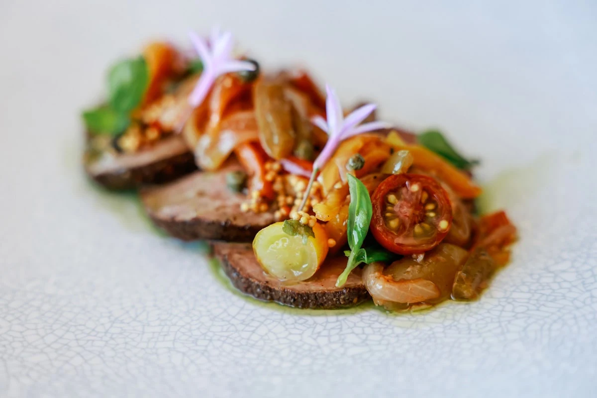 Highlights, Grandview Restaurant