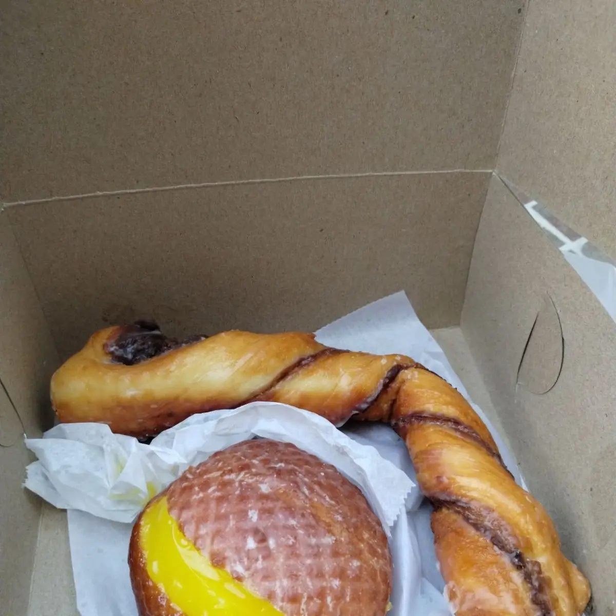 Lemon Filled Donuts
