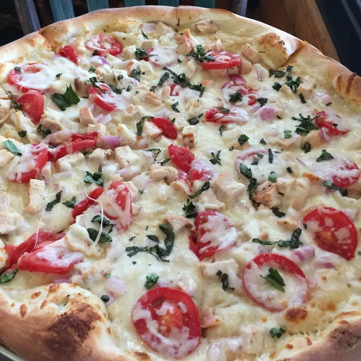 Chicken Alfredo Pizza