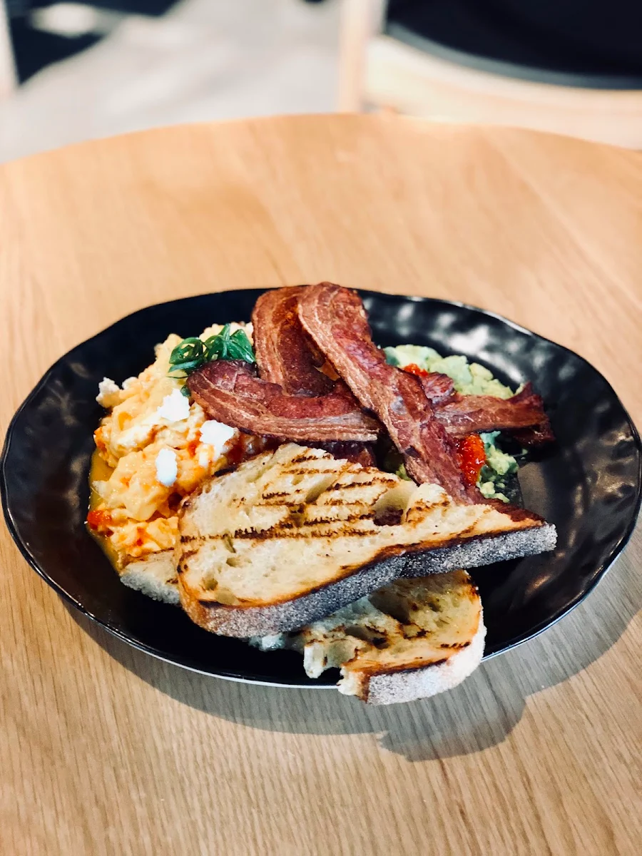 Highlights, Blackseed Eatery