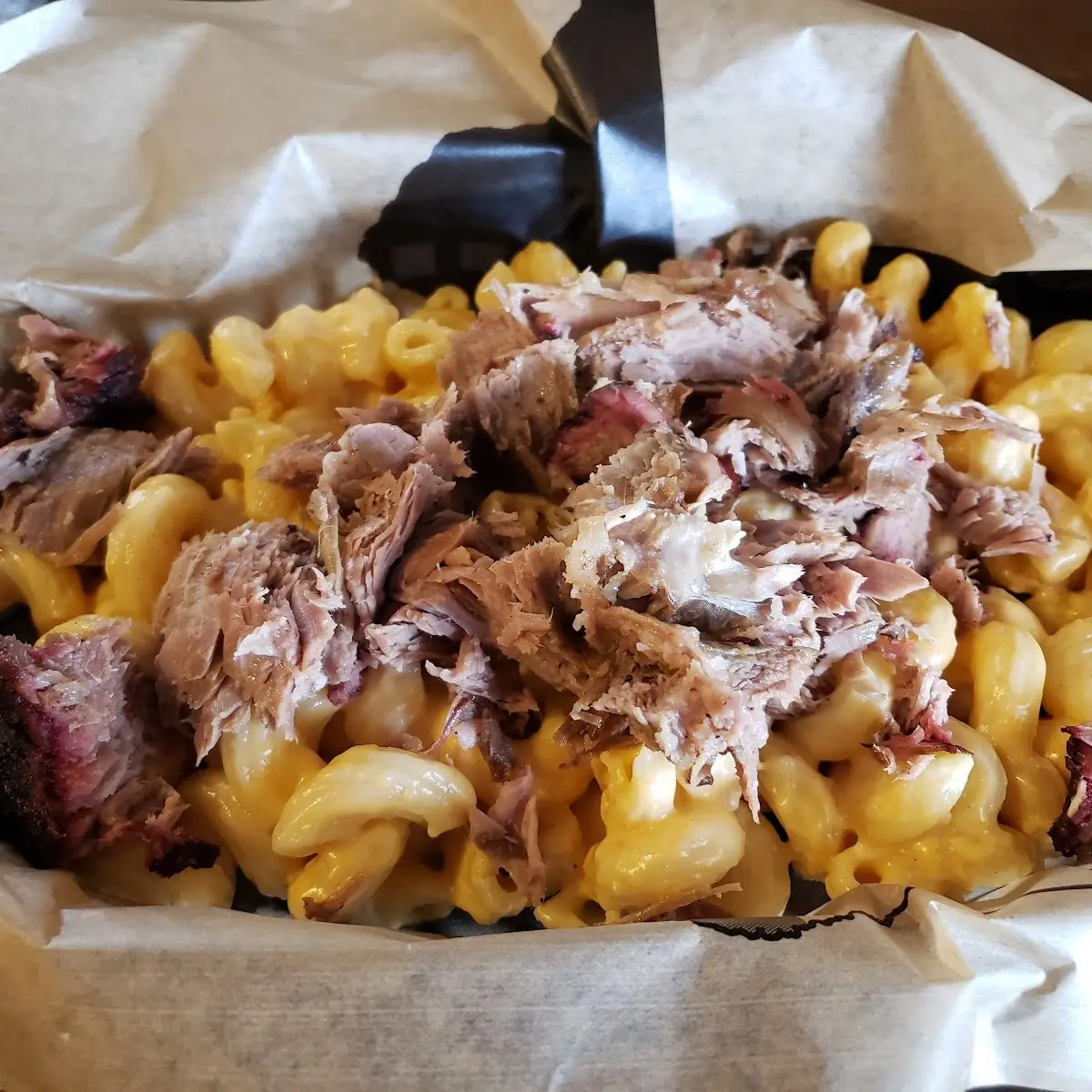 Mac & Cheese w Pulled Pork