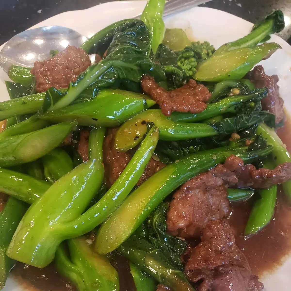 Sautéed Broccoli with Hot Garlic Sauce 魚香西蘭