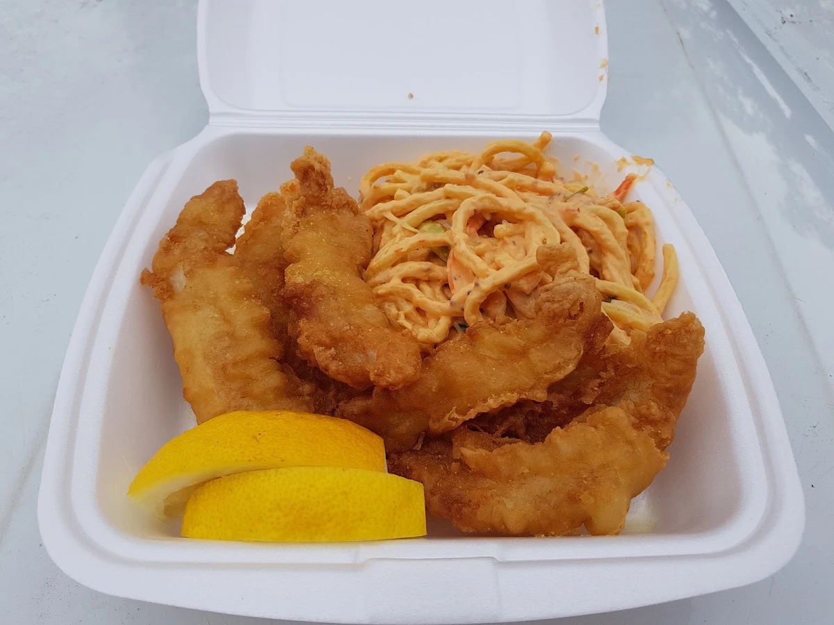 Fish Cocktails and Noodles, Time To Eat