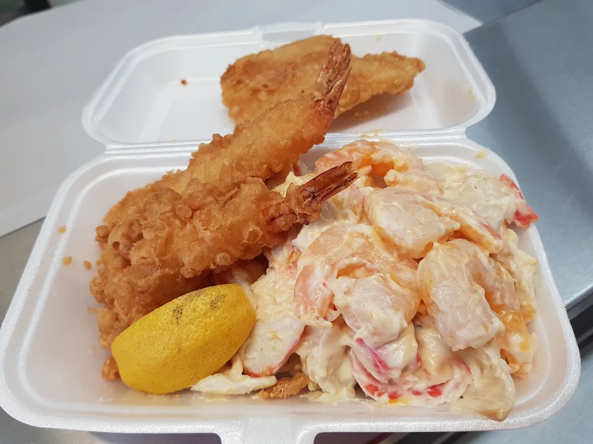 Prawn Cocktails and Seafood Mix, Time To Eat