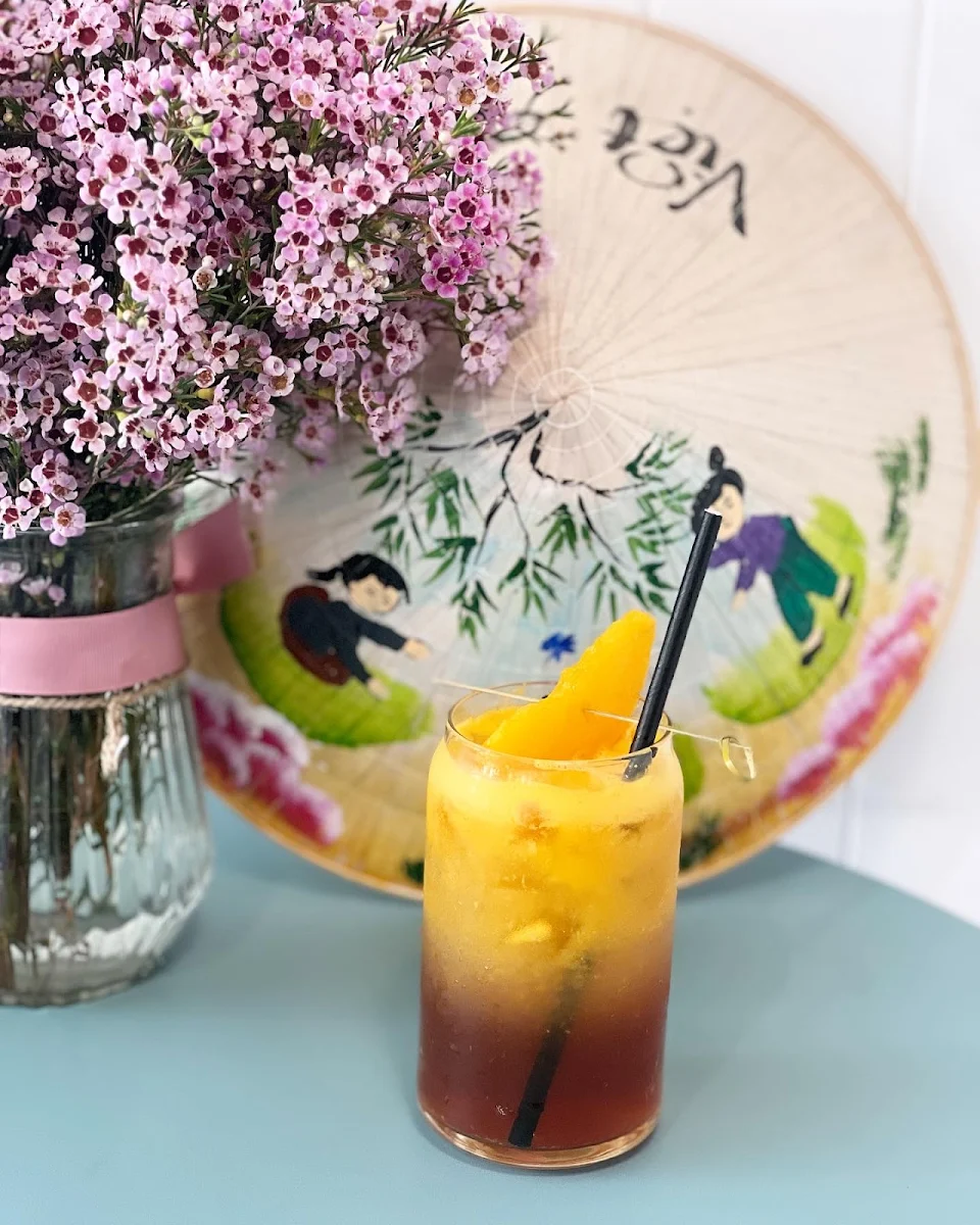 Spring - Lemongrass Peach Iced Tea