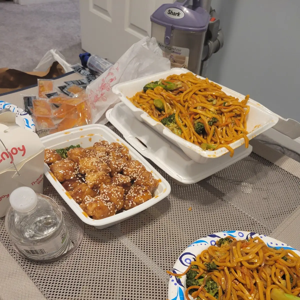 Vegetable Lo Mein