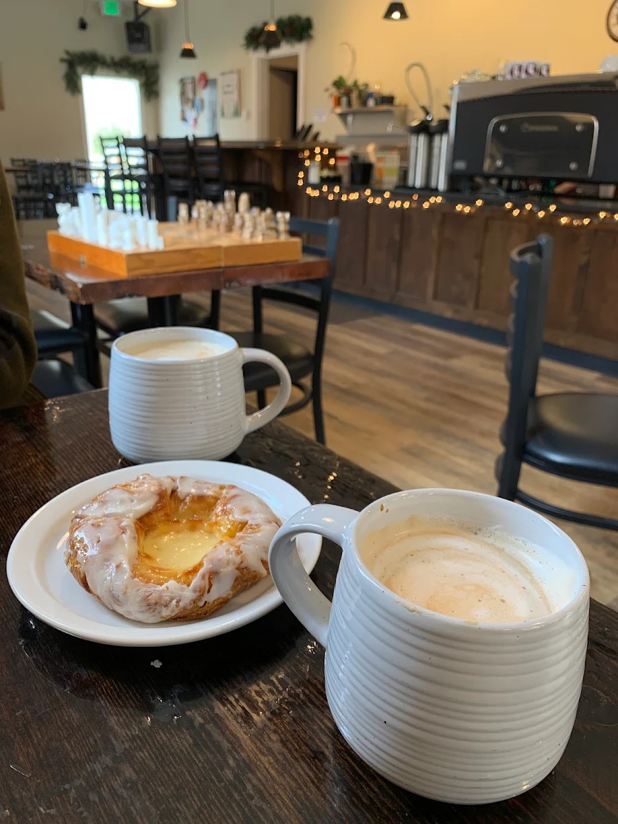 Mochas and Cheese Danish