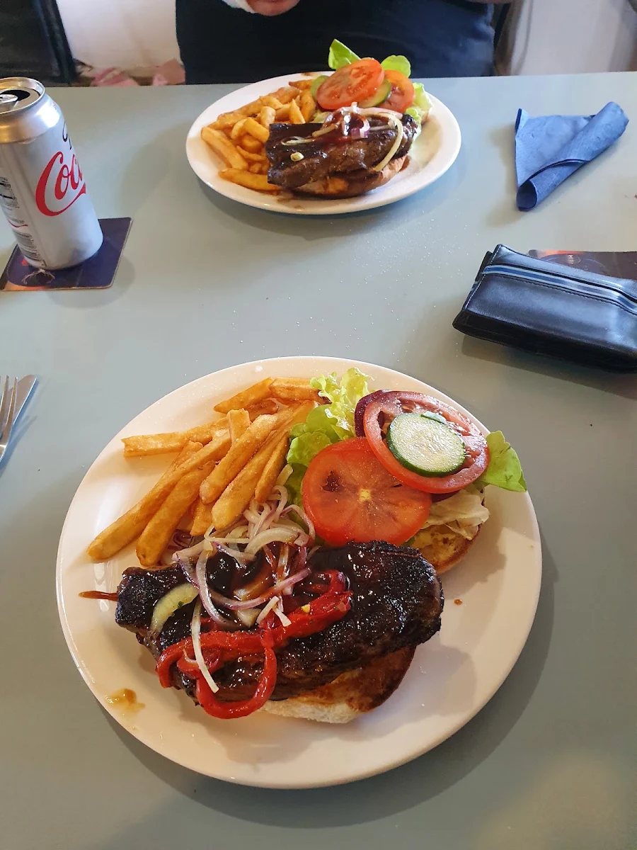 Highlights, Walcha Road Hotel