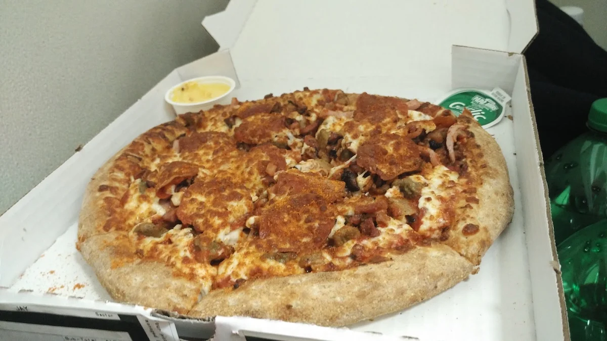 The Meats Pizza, Papa Johns Pizza