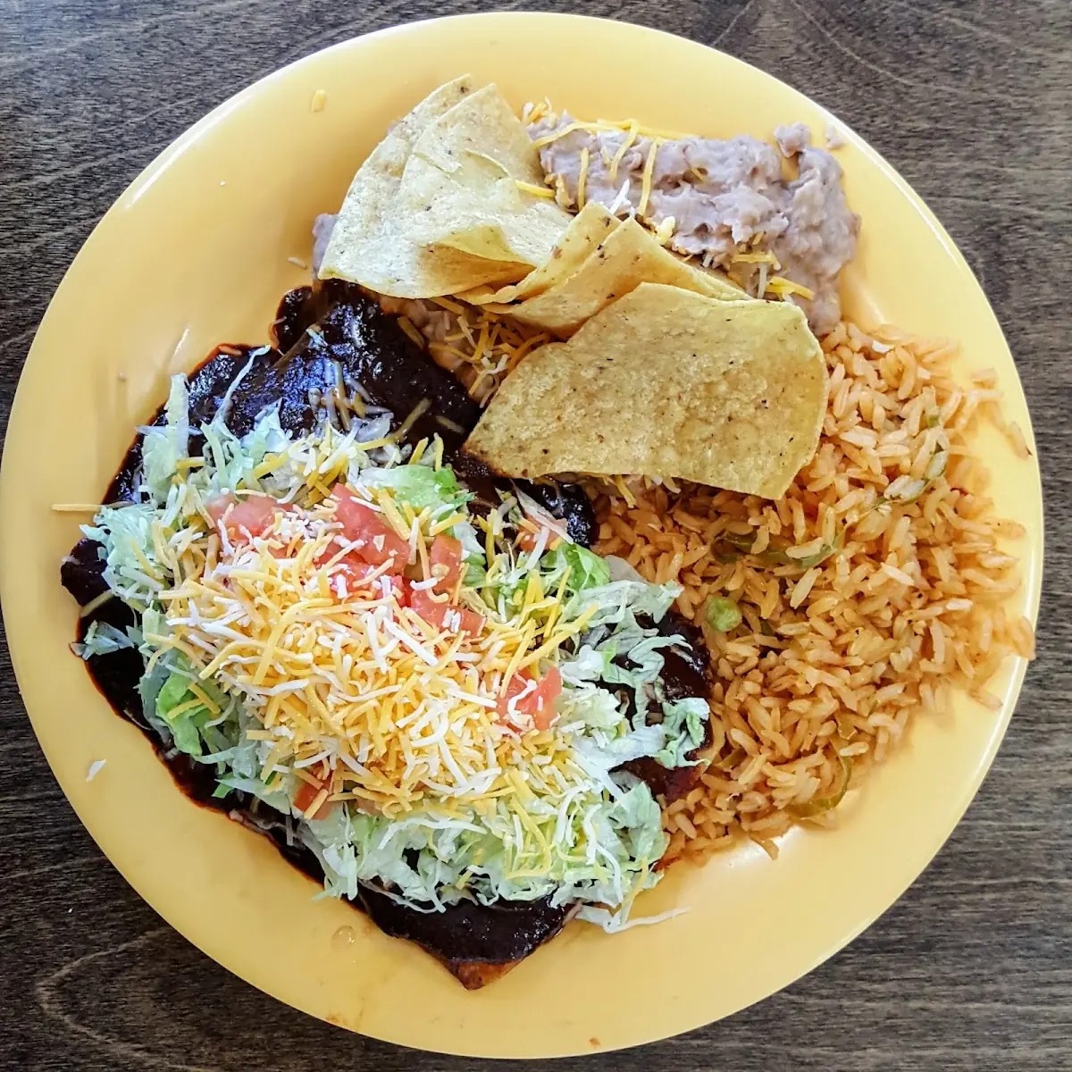 Cheese Enchiladas with Mole Sauce