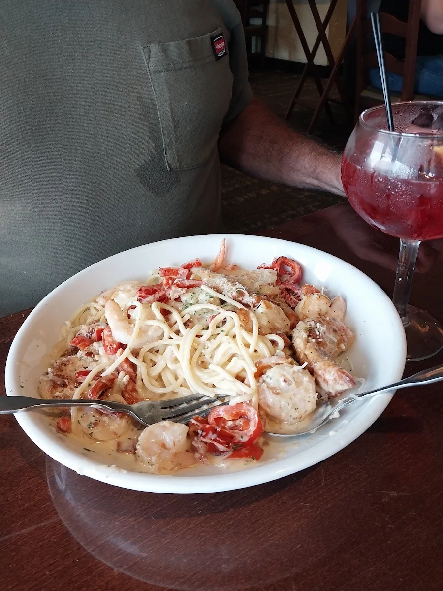 Chicken & Shrimp Carbonara