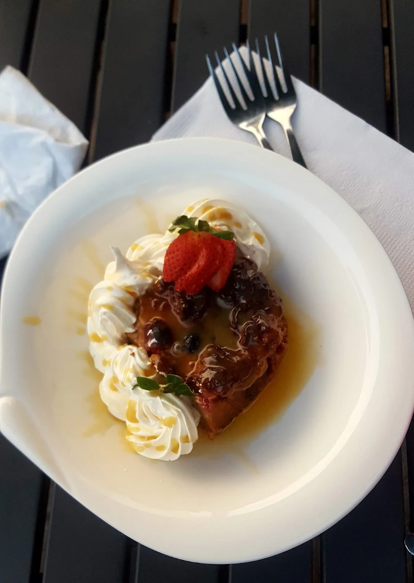 Bread Pudding, Henley House Pub And Restaurant