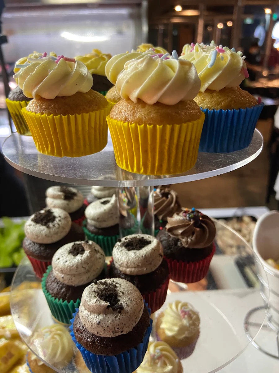 Cup Cakes, BBQ King