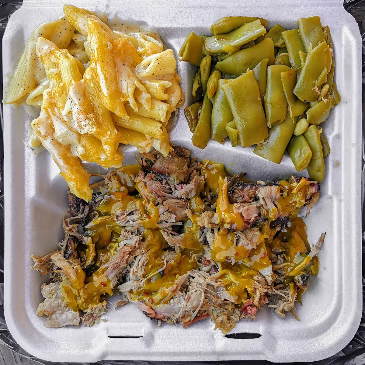 Green Beans and Mac and Cheese