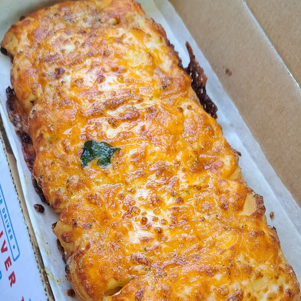 Cheesy Garlic Bread with Spinach