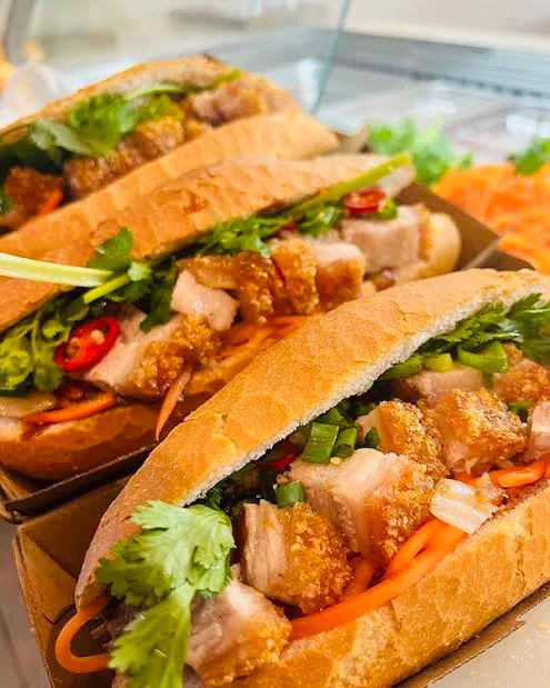 Highlights, BANH MY PATE