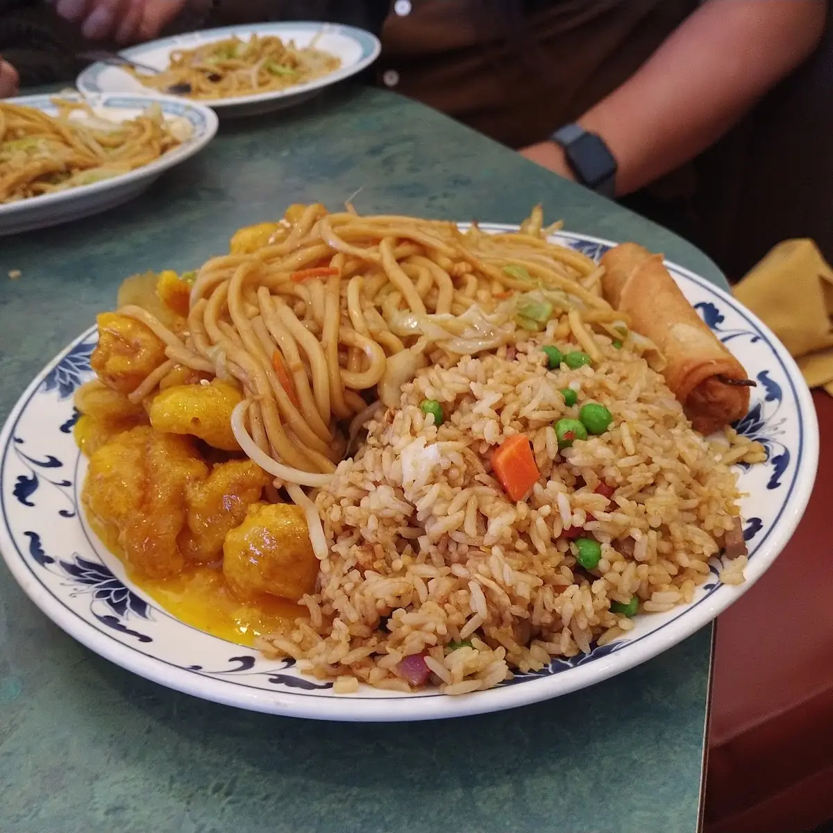 Lemon Chicken Chow Mein