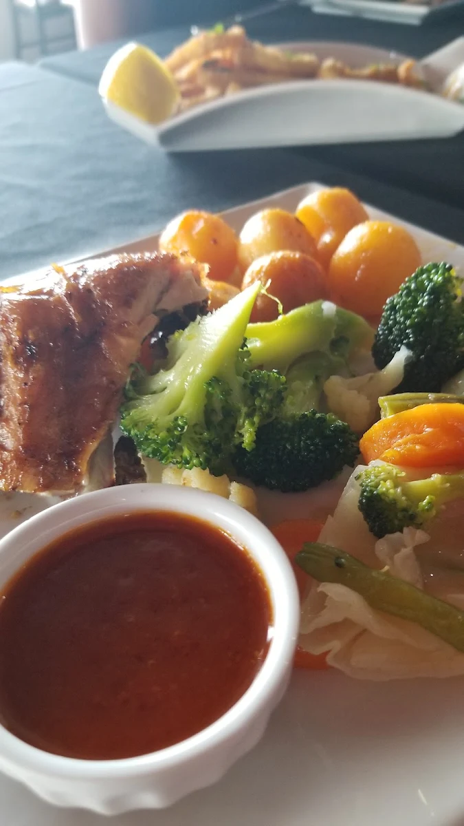 Quarter Chicken Dinner
