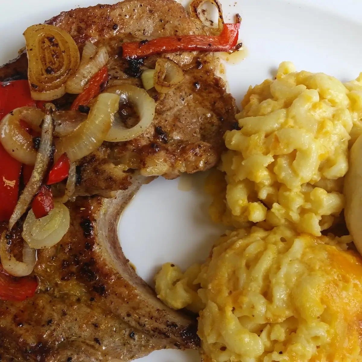 Pork Chops and Macaroni Cheese