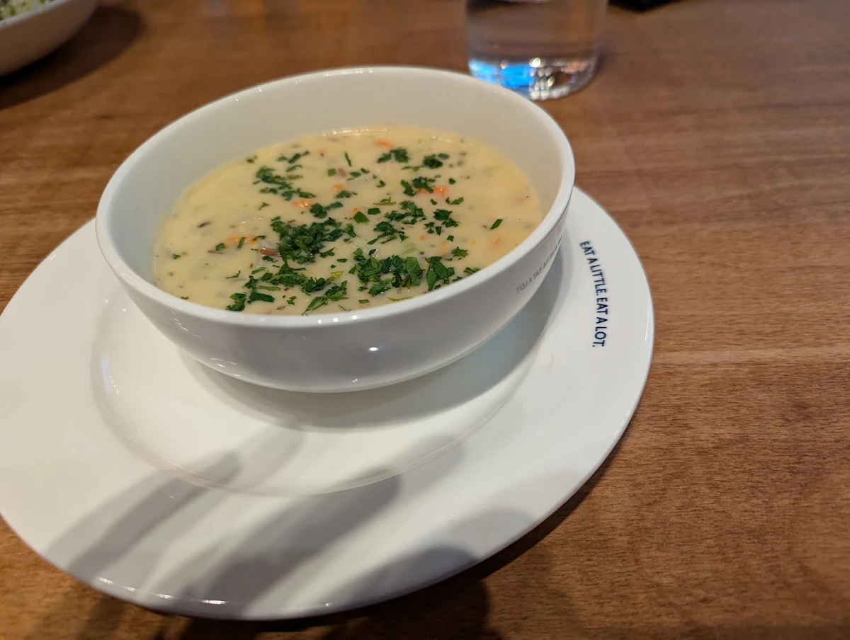 Earls Famous Clam Chowder
