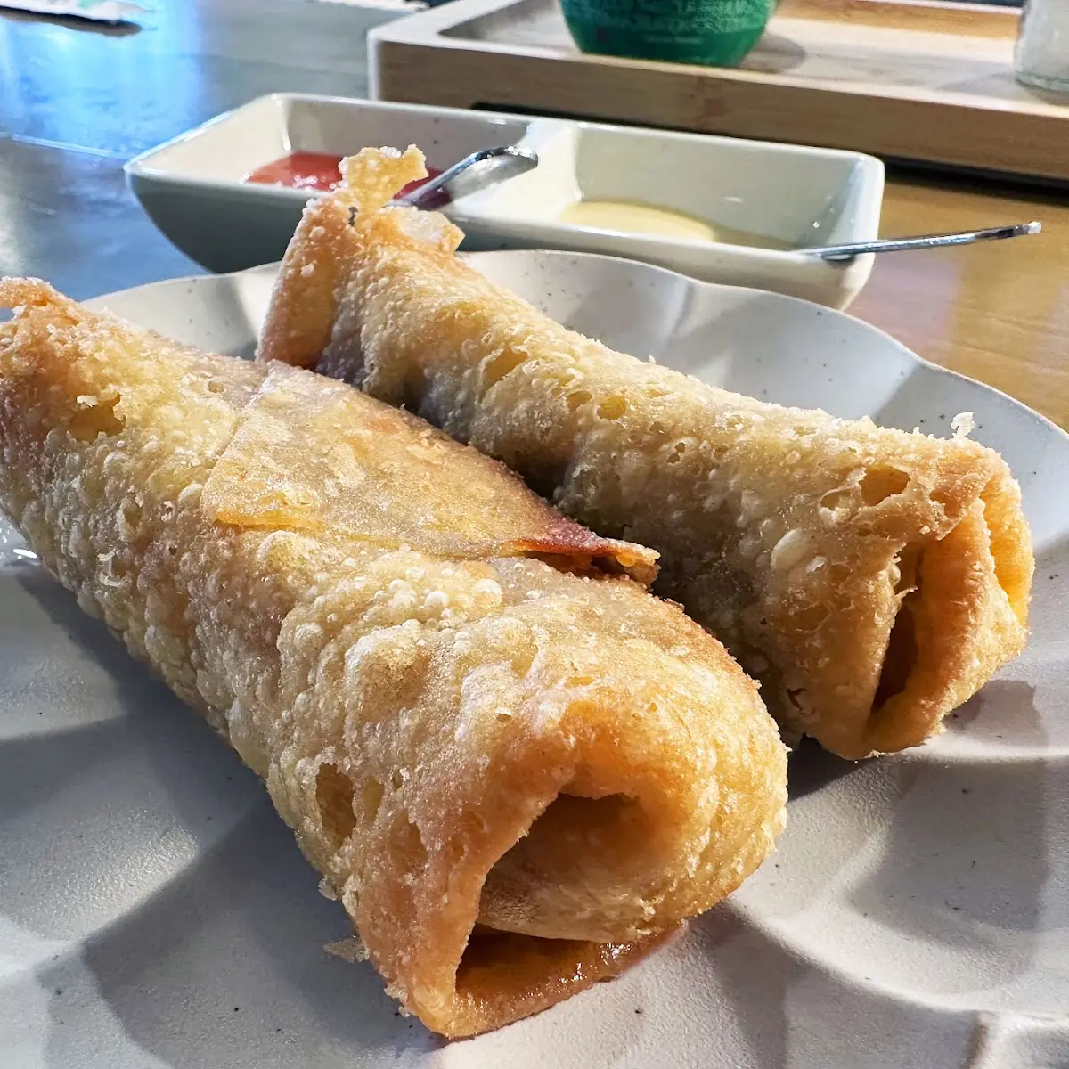 Egg Roll (1 pc)