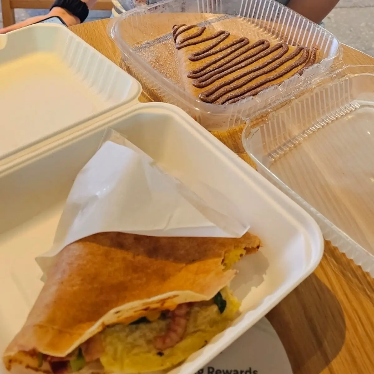 English and Nutella Crepe