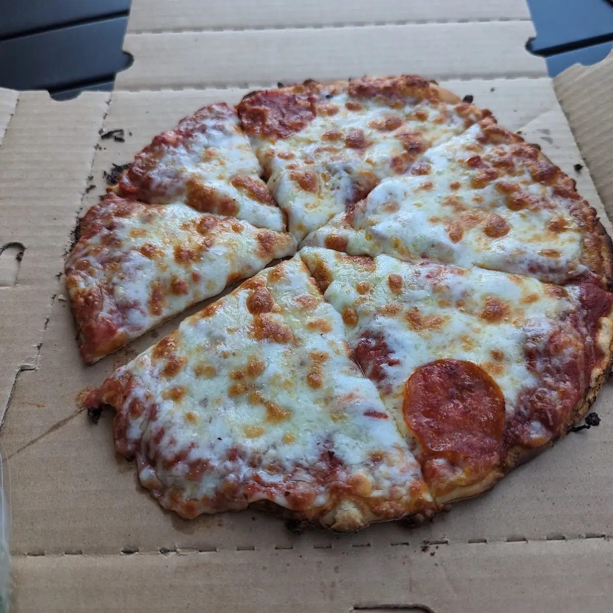 Chicken Alfredo Pizza