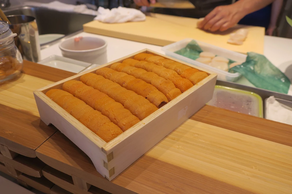 Uni, Kuroki Kaiseki Omakase Kitchen 黑木関西会席料理
