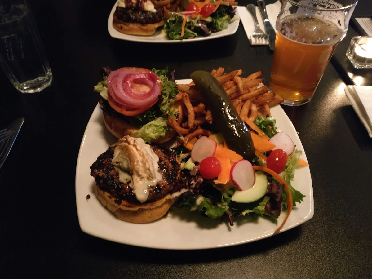 Au Fromage Bleu, Brasseur de Montréal
