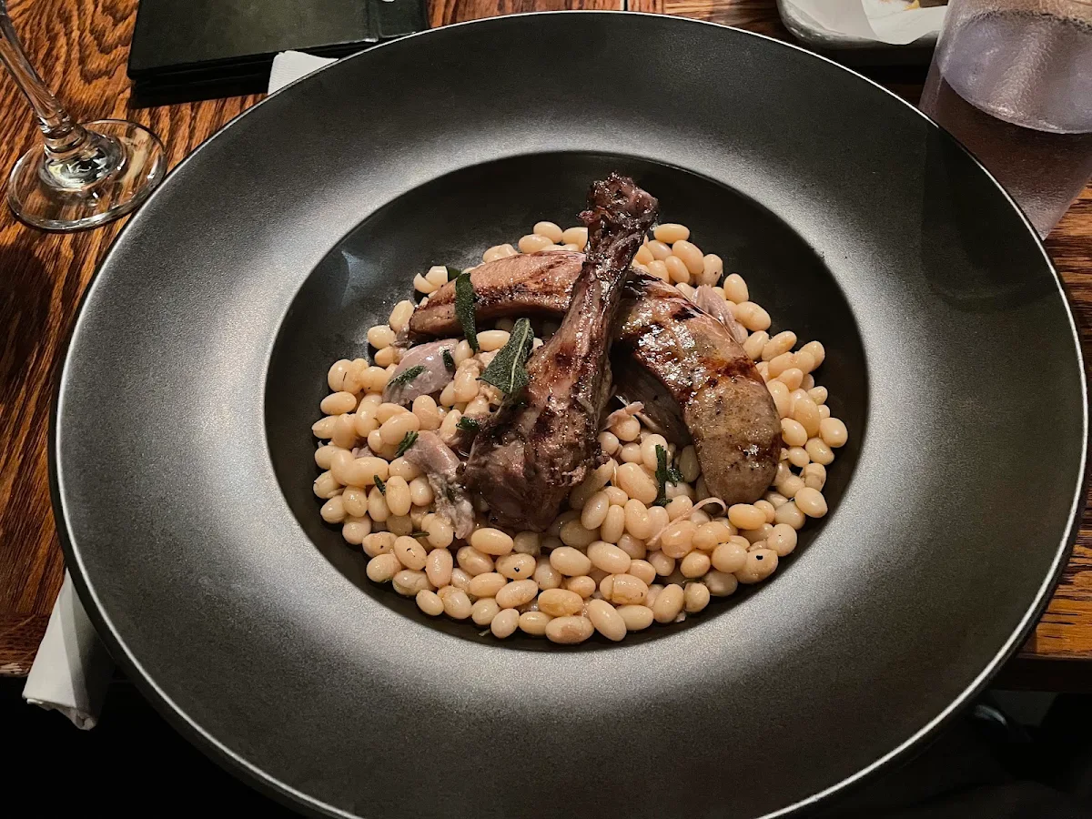 Cassoulet, Vices & Versa