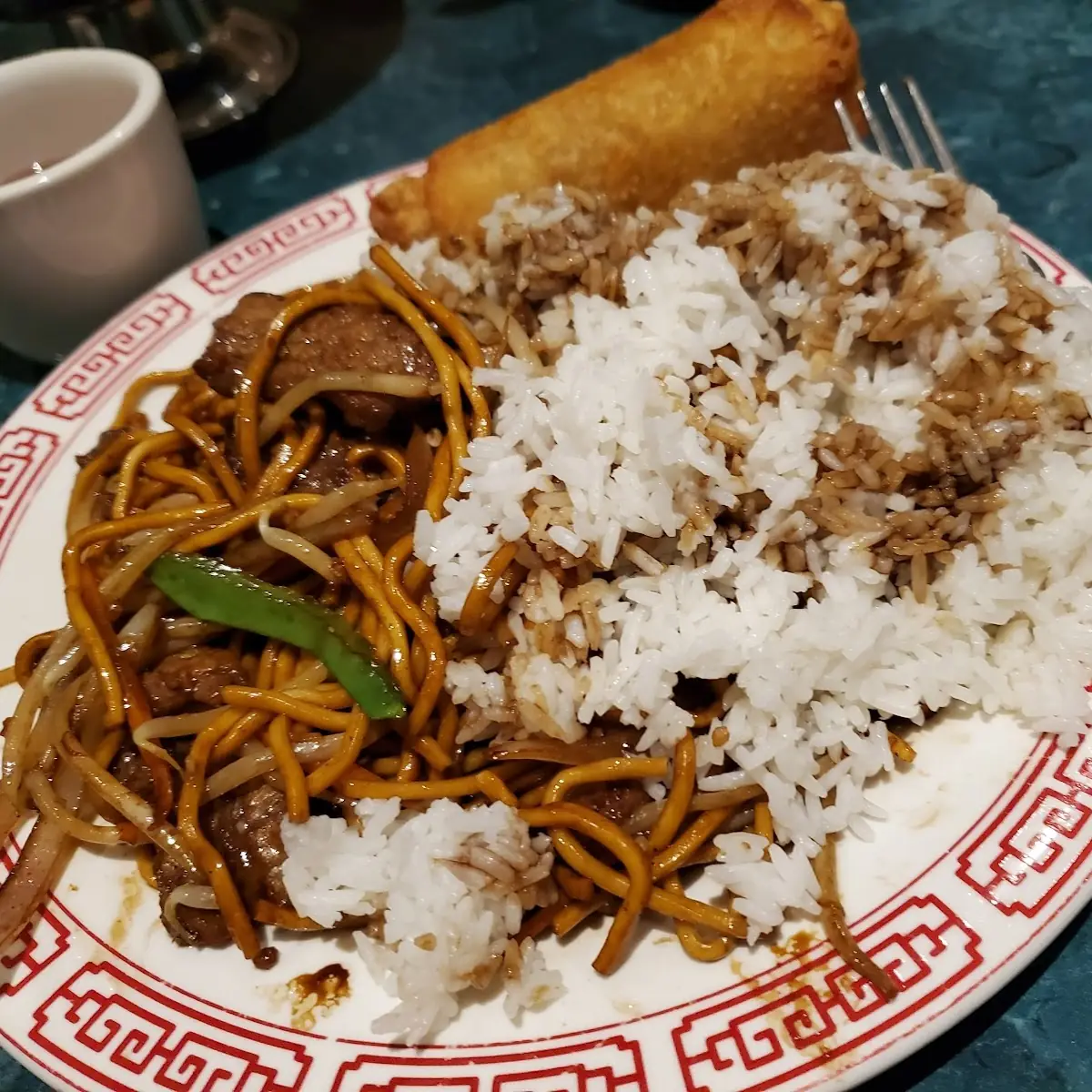 Egg Roll Beef Lo Mein with White Rice