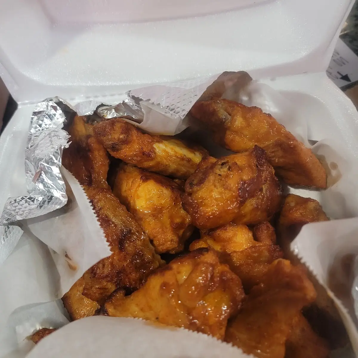 12 Buffalo Wings
